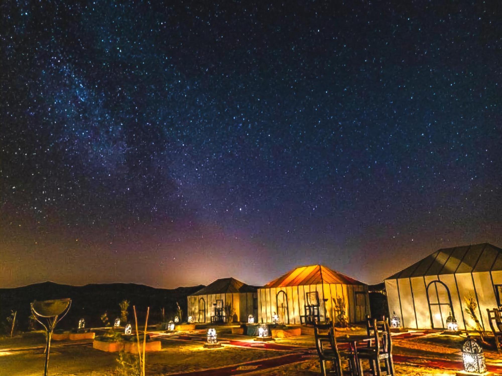 ホテル Sahara Deluxe Camp メルズーガ エクステリア 写真
